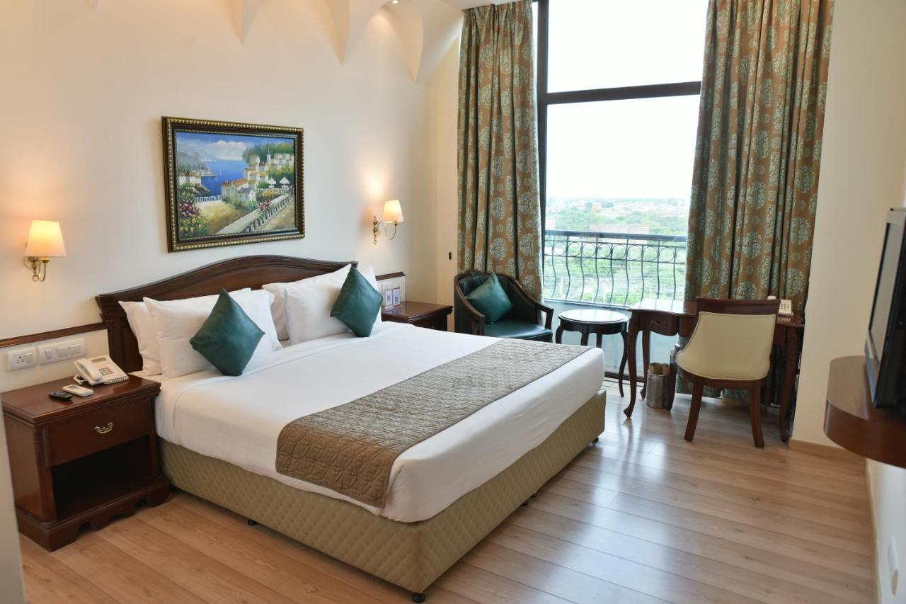 Welcomhotel By Itc Hotels, Bella Vista, Panchkula - Chandīgarh エクステリア 写真