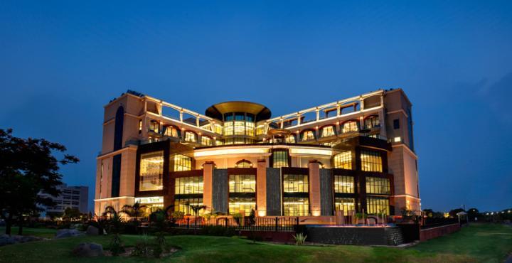 Welcomhotel By Itc Hotels, Bella Vista, Panchkula - Chandīgarh エクステリア 写真